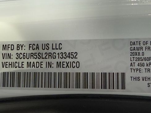 Used 2024 RAM 2500 Limited image 43