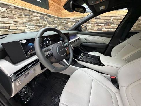 New 2026 Hyundai Tucson Limited image 10