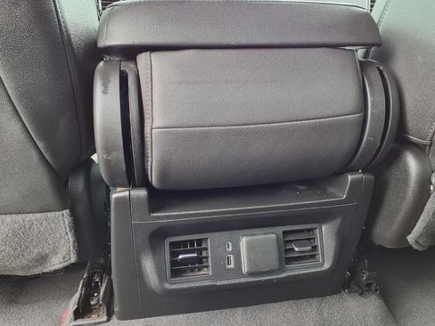 Used 2024 GMC Sierra 1500 SLT RWD image 22
