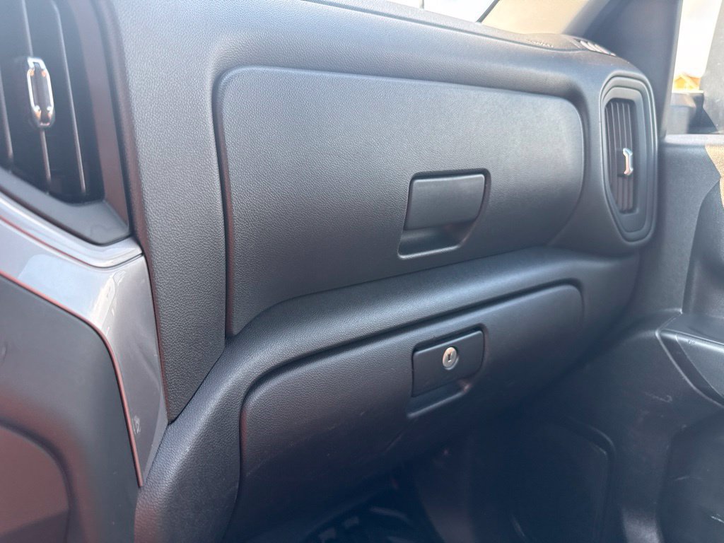 Used 2022 GMC Sierra 2500 Pro w/ Fleet Convenience Package AWD/4WD image 29