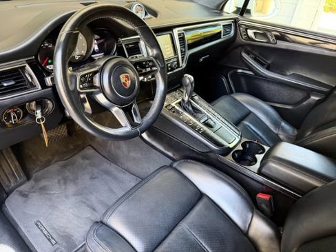 Used 2015 Porsche Macan S AWD/4WD image 12