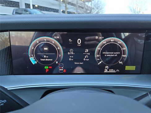 New 2026 Volkswagen Tiguan SE image 18