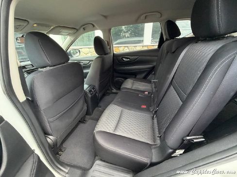 Used 2017 Nissan Rogue S w/ S Appearance Package AWD/4WD image 22