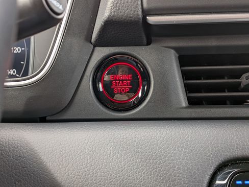 Certified 2023 Honda Pilot Elite image 24