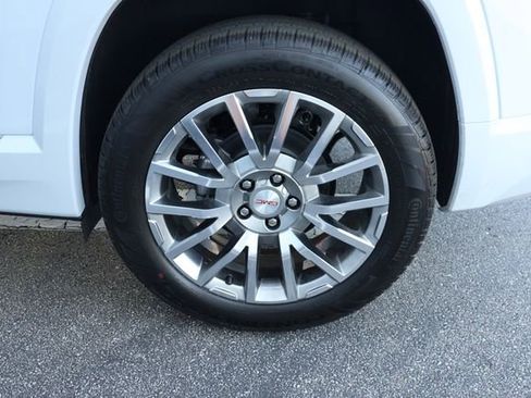 New 2026 GMC Terrain Denali image 10