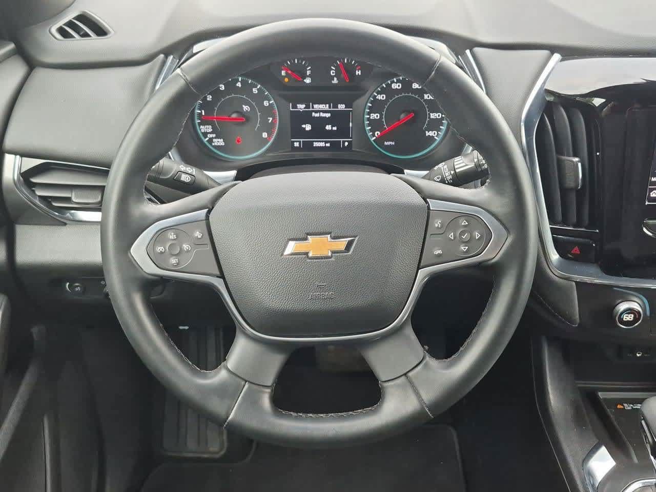 Used 2023 Chevrolet Traverse LT FWD image 24