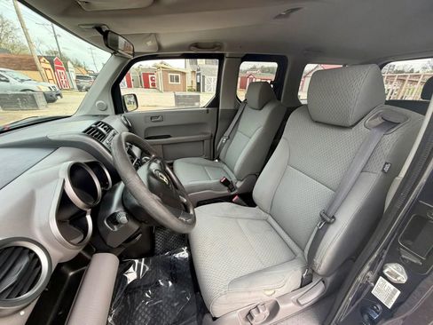 Used 2010 Honda Element LX image 10