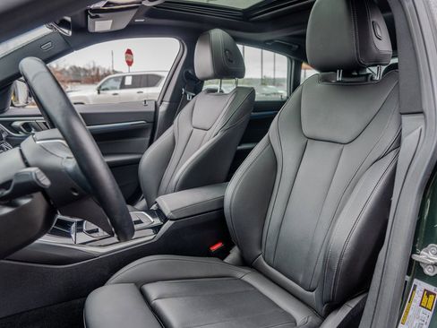 Used 2023 BMW i4 eDrive35 w/ Premium Package image 18