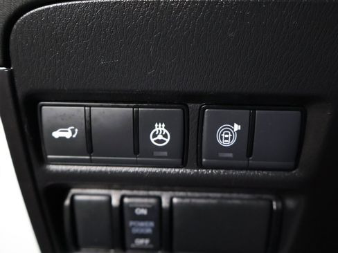 Used 2023 Nissan Armada SL image 46