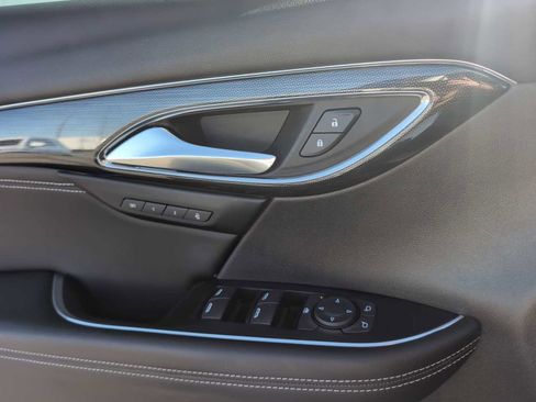 Used 2023 Buick Envision Essence w/ Sport Touring Package image 23