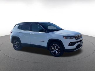 Used 2025 Jeep Compass Limited video 2