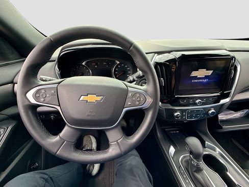 Used 2023 Chevrolet Traverse LT w/ LPO, Floor Liner Package AWD/4WD image 14