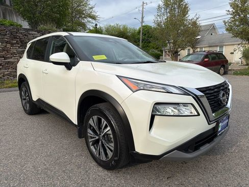 Used 2023 Nissan Rogue SV AWD/4WD image 8