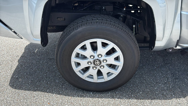 Used 2026 Toyota Tacoma SR5 RWD image 10