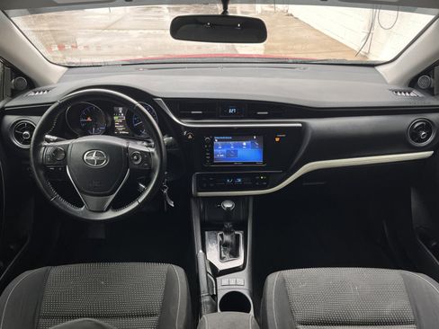 Used 2016 Scion iM 5dr HB Man (Natl) image 13