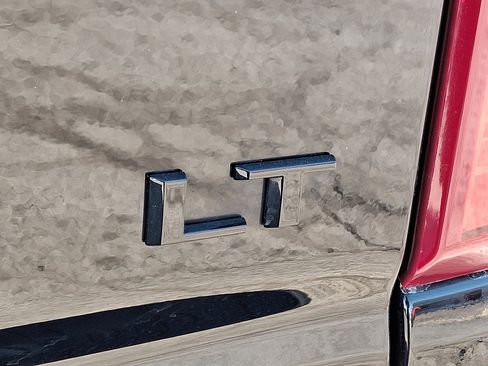 Used 2023 Chevrolet Silverado 1500 LT Trail Boss w/ Protection Package image 30