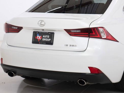 Used 2015 Lexus IS 250 image 15