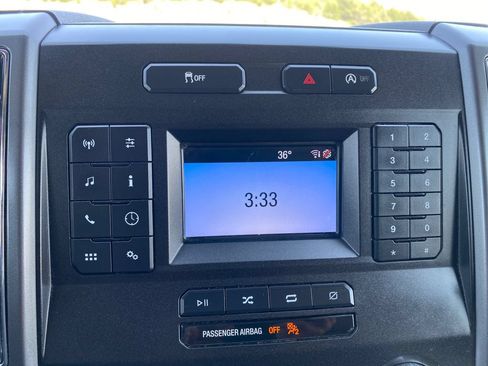 Used 2018 Ford F150 XLT w/ Trailer Tow Package AWD/4WD image 20