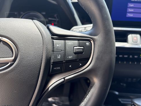 Certified 2024 Lexus UX 250h F Sport FWD image 20