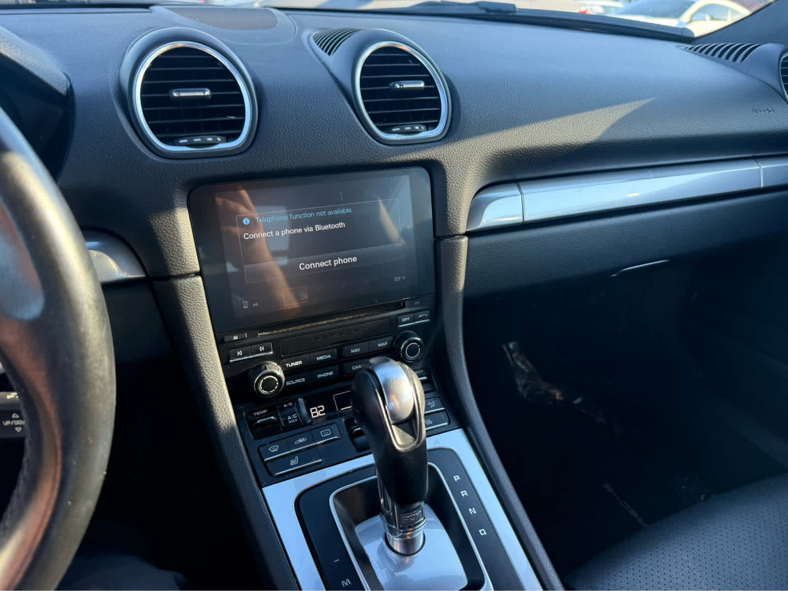Used 2018 Porsche 718 Cayman RWD image 16