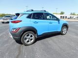 Used 2022 Hyundai Kona SEL image 3