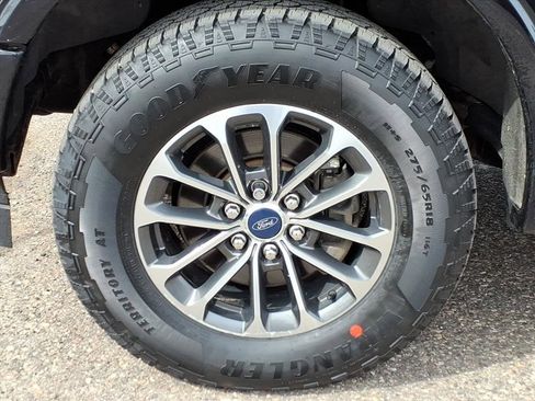 Used 2019 Ford F150 XLT w/ Equipment Group 302A Luxury image 9