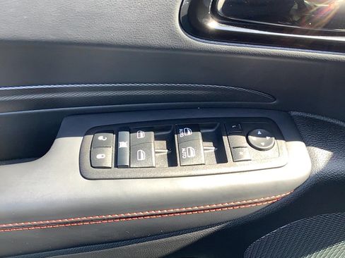 Used 2024 Dodge Durango GT image 11