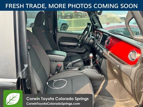 Used 2020 Jeep Wrangler Rubicon AWD/4WD image 16