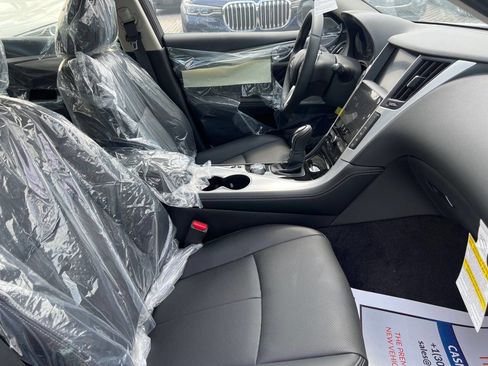 Used 2024 INFINITI Q50 Luxe image 8