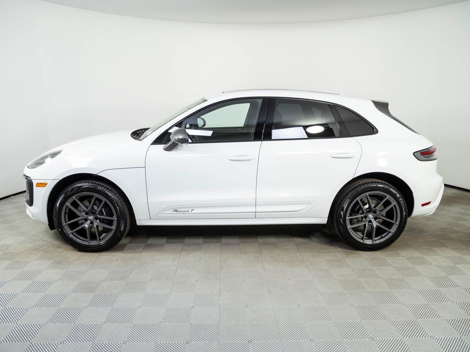 New 2026 Porsche Macan Turbo AWD/4WD image 2