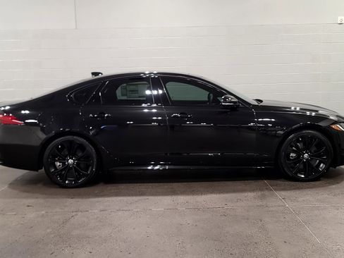 New 2024 Jaguar XF R-Dynamic SE image 13