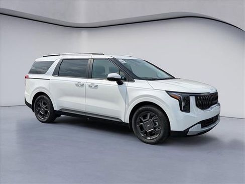 New 2026 Kia Carnival EX image 7
