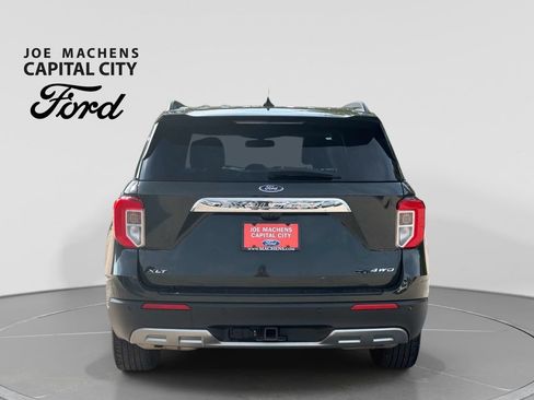 Used 2023 Ford Explorer XLT w/ Equipment Group 202A AWD/4WD image 6