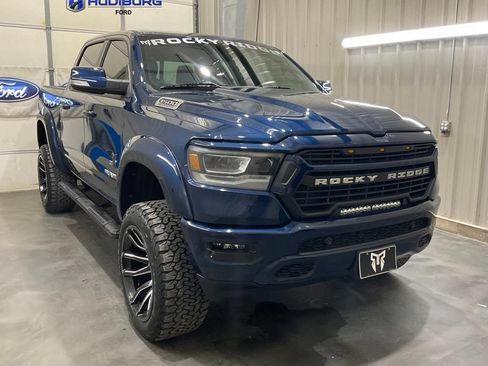 Used 2021 RAM 1500 Big Horn AWD/4WD image 1