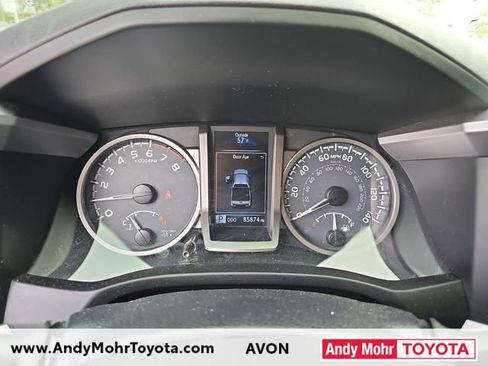 Used 2016 Toyota Tacoma Limited w/ Towing Package AWD/4WD image 18