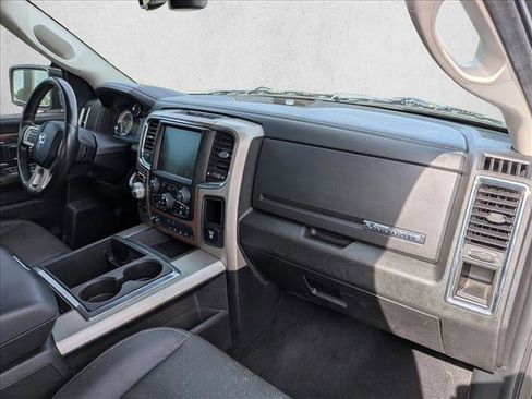 Used 2014 RAM 1500 Laramie w/ Convenience Group AWD/4WD image 19