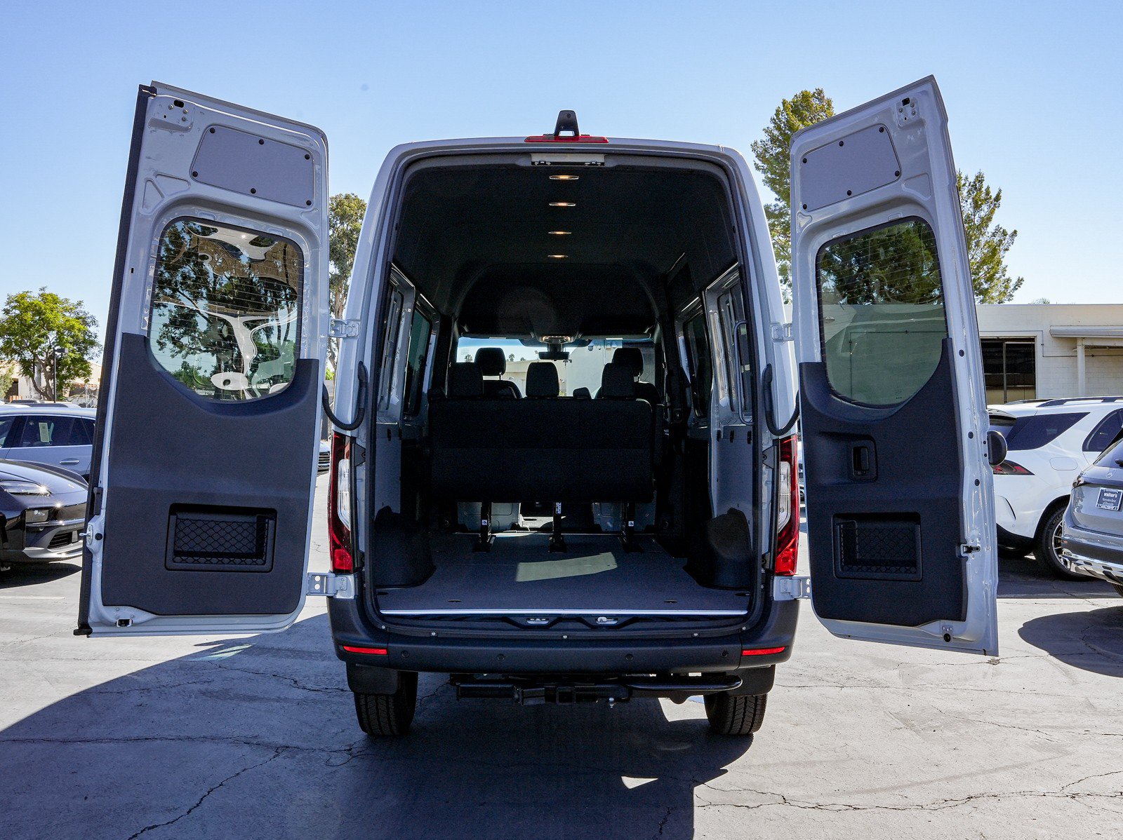 Used 2026 Mercedes-Benz Sprinter 2500 image 9