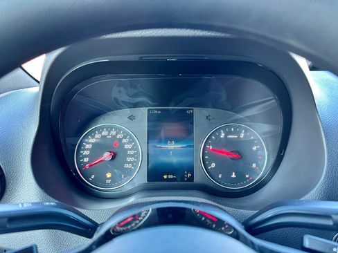 Used 2025 Mercedes-Benz Sprinter 2500 image 12