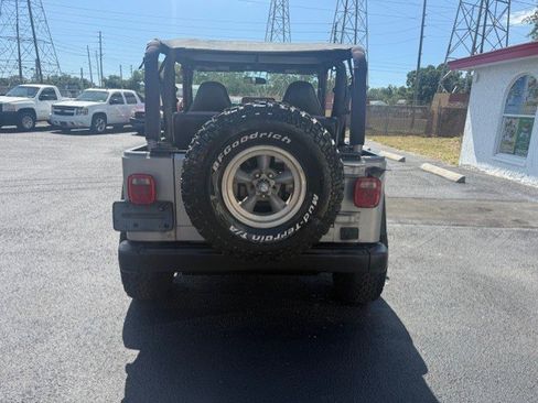 Used 2000 Jeep Wrangler SE AWD/4WD image 5