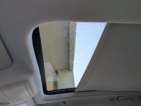 Used 2022 Ford Escape Titanium w/ Titanium Elite Package image 21