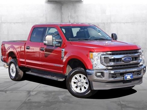 Used 2021 Ford F250 XLT w/ XLT Value Package image 2