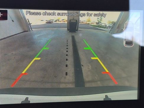 Used 2018 Ford EcoSport SE FWD image 11