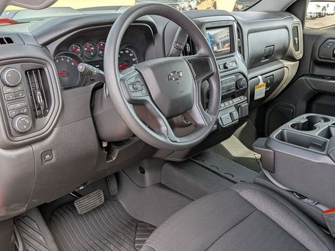 New 2026 Chevrolet Silverado 1500 Custom Trail Boss w/ LPO, Dark Essentials Package AWD/4WD image 17