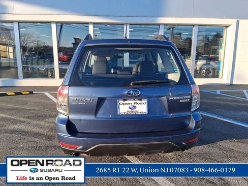 Used 2011 Subaru Forester 2.5X image 7