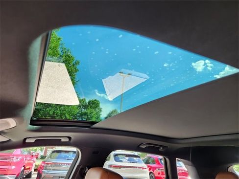 Used 2024 Audi Q3 2.0T Premium Plus image 24