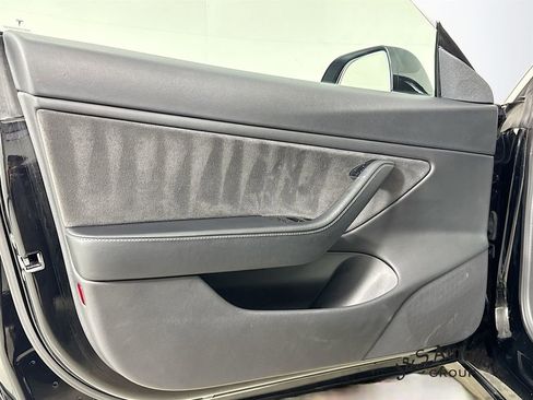 Used 2018 Tesla Model 3 Long Range image 22