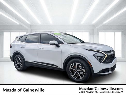 Used 2023 Kia Sportage EX FWD image 1