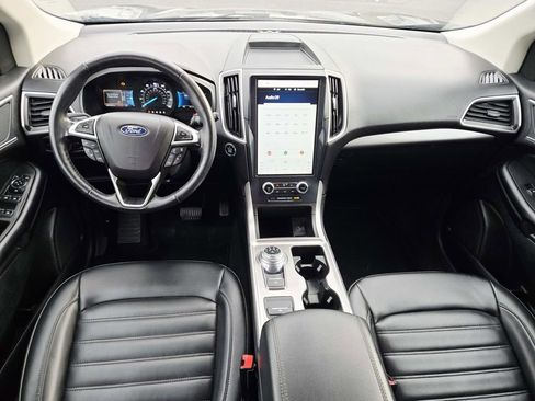 Used 2023 Ford Edge SEL image 9
