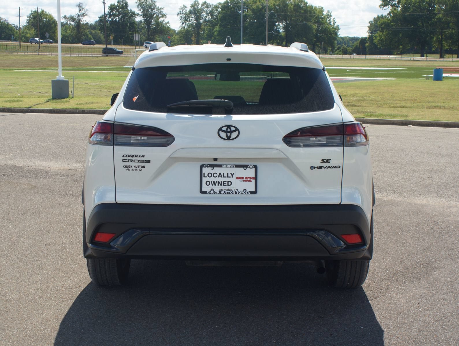 Used 2026 Toyota Corolla Cross AWD Hybrid w/ Moonroof Package image 3