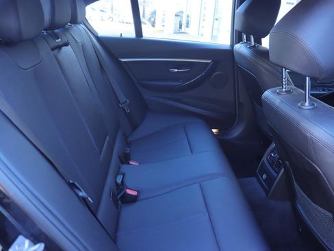 Used 2018 BMW 330i Sedan image 19